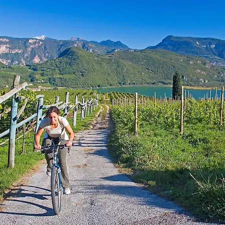 Haus Kaltersee Aparthotel Caldaro